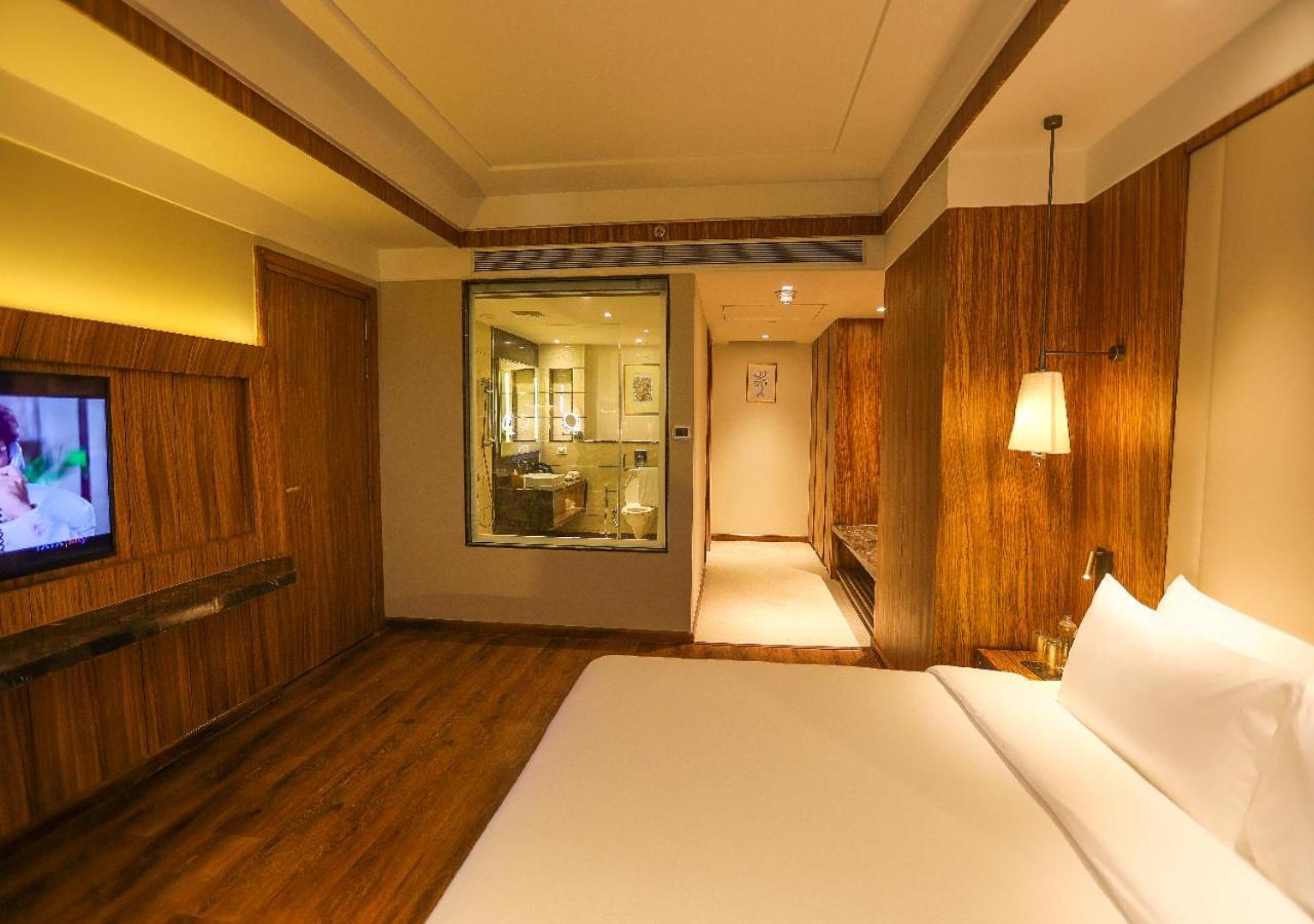 Hotel Radisson Bhopal Exterior foto