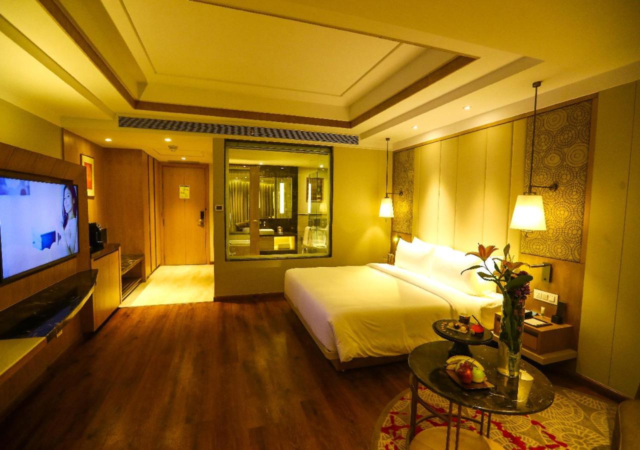 Hotel Radisson Bhopal Exterior foto